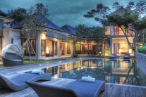 Turn Backyard Into Retreat